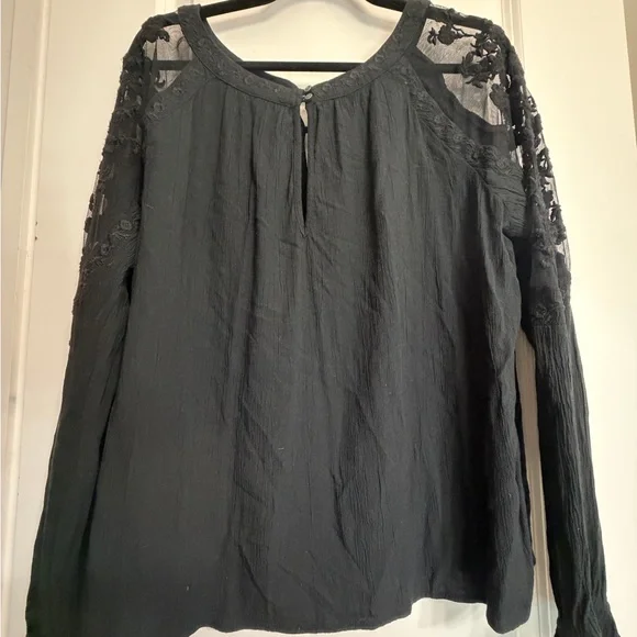 American Eagle Black Lace Blouse Size XL - Picture 2 of 12